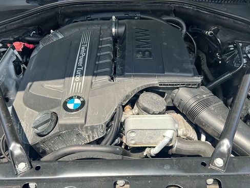 Used 2014 BMW 535i xDrive Sedan AWD/4WD image 35