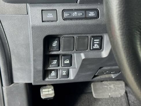 Used 2023 Nissan Frontier PRO-4X w/ Pro Convenience Package AWD/4WD image 14