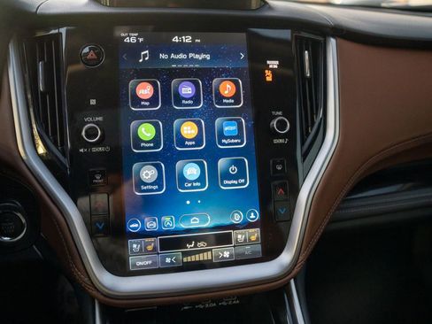 Used 2025 Subaru Outback Touring XT image 28