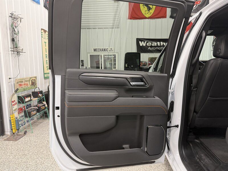 Used 2026 GMC Sierra 2500 AT4 AWD/4WD image 34