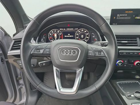Used 2019 Audi Q7 3.0T Premium Plus w/ Premium Plus Package AWD/4WD image 16