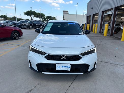 Certified 2025 Honda Civic Sport image 3