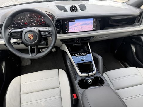 New 2026 Porsche Cayenne S AWD/4WD image 16