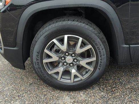 Certified 2023 GMC Acadia SLE w/ Driver Convenience Package image 31