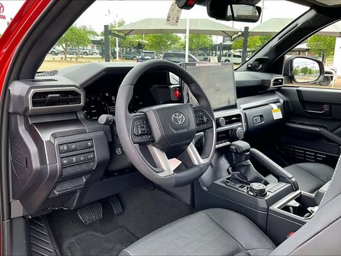 New 2026 Toyota 4Runner TRD Off-Road Premium AWD/4WD image 8