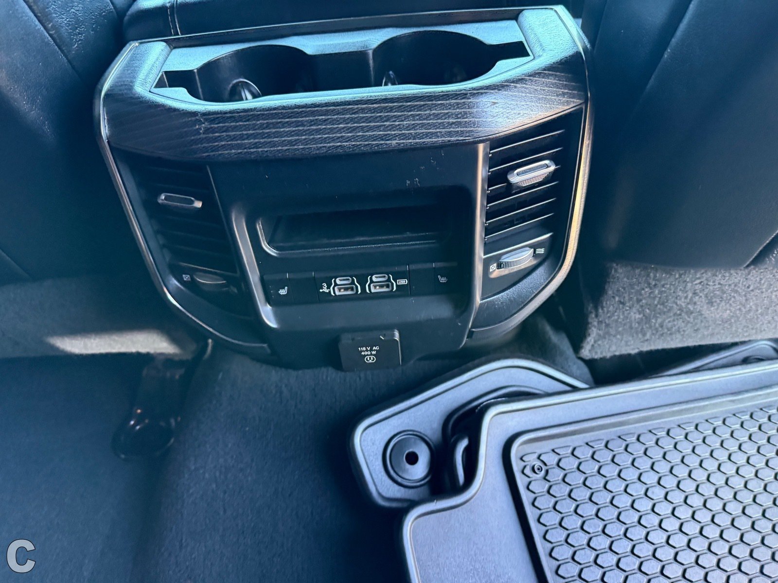 Used 2019 RAM 2500 Limited AWD/4WD image 15