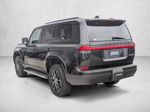 Used 2026 Lexus GX 550 w/ Accessory Package (2T) AWD/4WD image 8