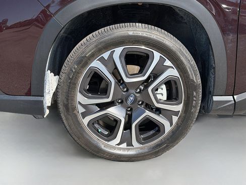 Certified 2025 Subaru Ascent Touring image 41