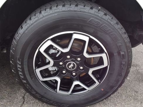 Used 2025 Ford Bronco Outer Banks AWD/4WD image 50