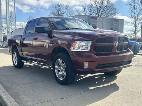 Used 2019 RAM 1500 Express w/ Express Value Package image 4