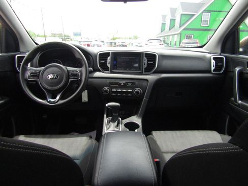 Used 2019 Kia Sportage LX FWD image 13