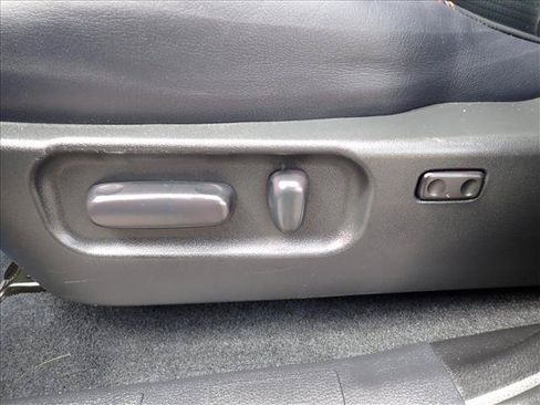 Used 2023 Toyota Tacoma TRD Pro AWD/4WD image 12