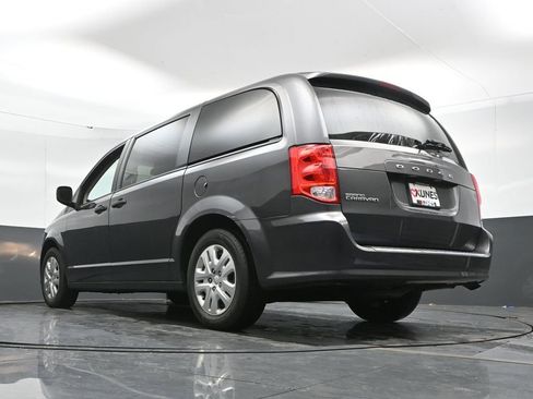 Used 2020 Dodge Grand Caravan SE w/ UConnect Hands-Free Group image 52