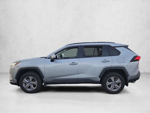 Used 2024 Toyota RAV4 XLE w/ Convenience Package FWD image 8