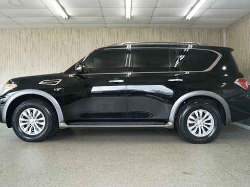 Used 2017 Nissan Armada SV w/ Driver Package RWD image 5