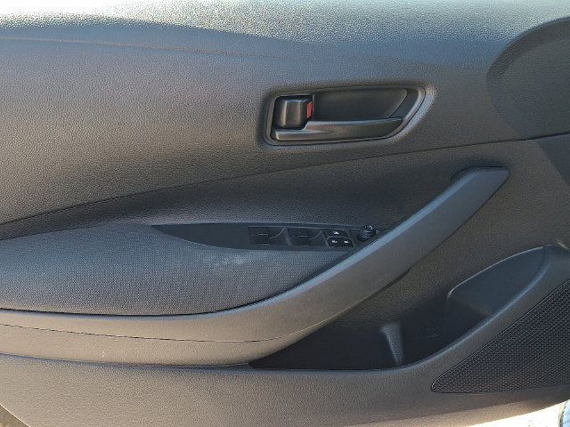 Used 2024 Toyota Corolla LE FWD image 12