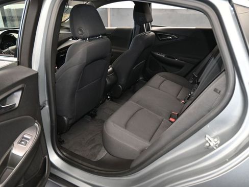 Used 2024 Chevrolet Malibu RS image 31