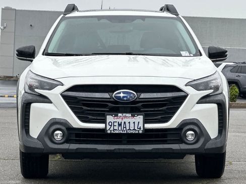 Used 2023 Subaru Outback Premium image 10