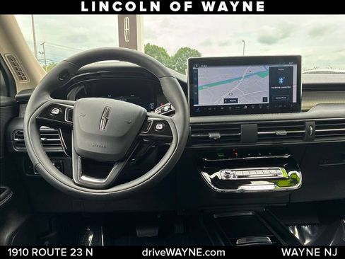 Certified 2023 Lincoln Corsair AWD w/ Equipment Group 101A image 24