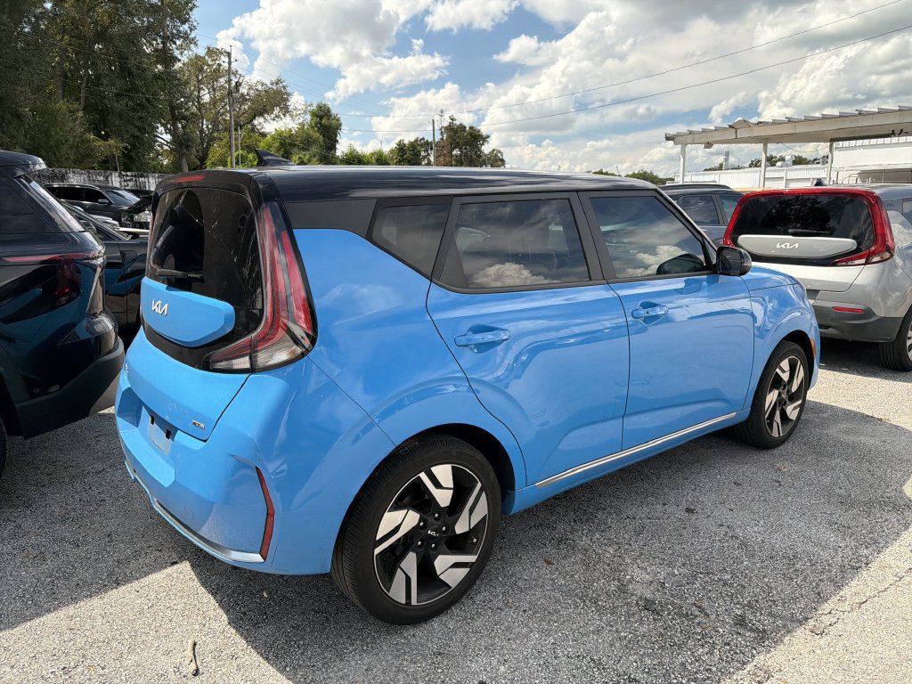 Certified 2024 Kia Soul GT-Line FWD image 5