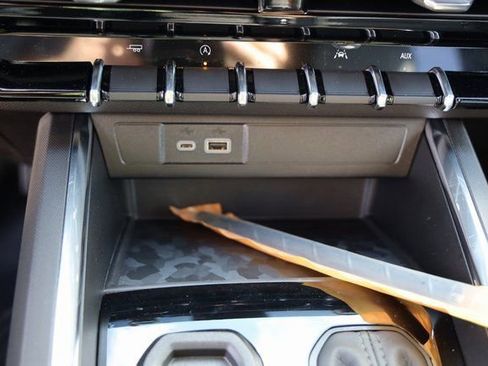 New 2026 GMC Canyon Elevation w/ Convenience Package image 20