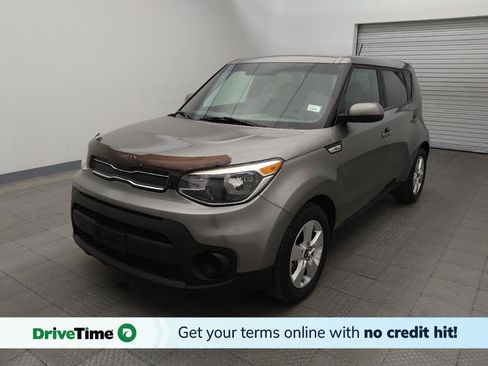 Used 2019 Kia Soul FWD image 1
