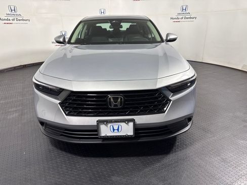 Certified 2025 Honda Accord LX image 2
