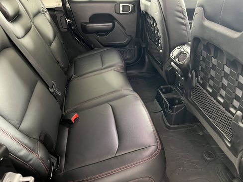 Used 2021 Jeep Wrangler Unlimited Rubicon image 21