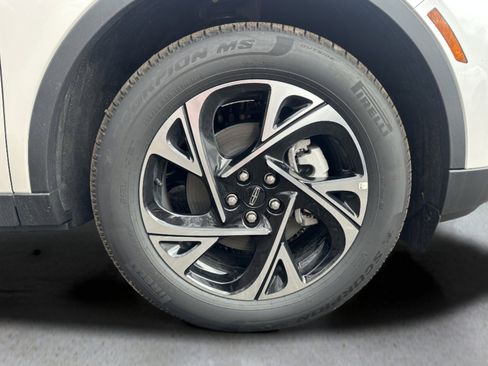 New 2026 Lincoln Nautilus Premier w/ Equipment Group 102A image 8