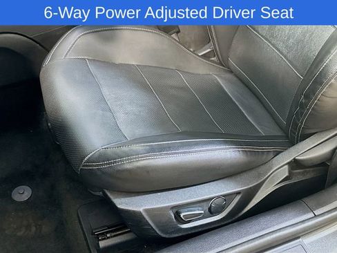 Certified 2017 Ford Mustang Premium RWD image 9