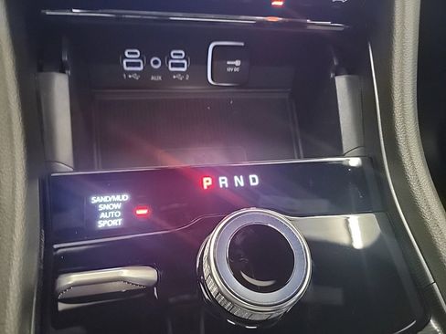 New 2025 Jeep Grand Cherokee L Limited w/ Luxury Tech Group II image 20