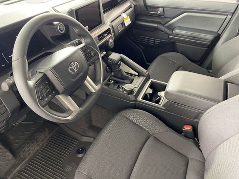 New 2026 Toyota 4Runner SR5 AWD/4WD image 11