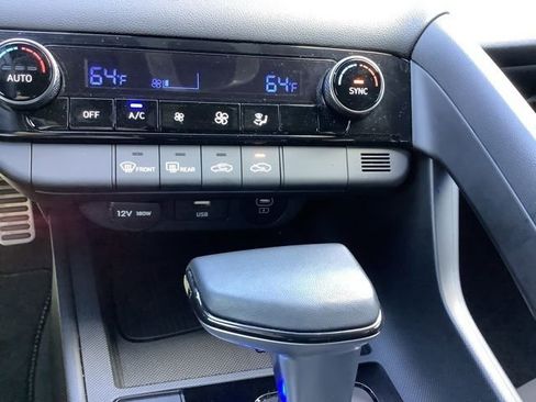 Certified 2025 Hyundai Elantra Sport image 27