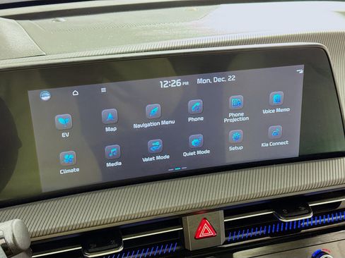 Used 2023 Kia EV6 GT-Line w/ GT-Line White Seat Package image 17