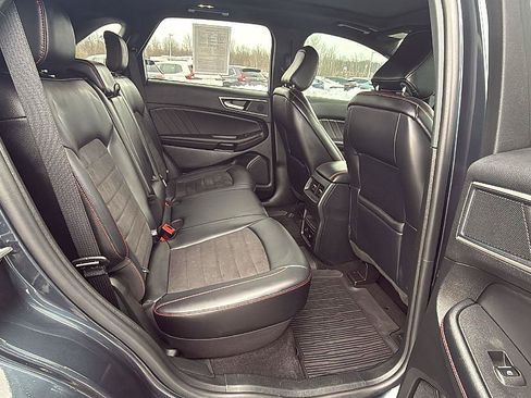 Used 2024 Ford Edge ST-Line w/ Cargo Accessory Package AWD/4WD image 20
