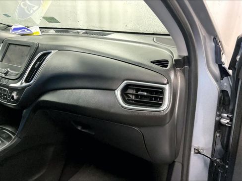 Used 2023 Chevrolet Equinox LT image 13