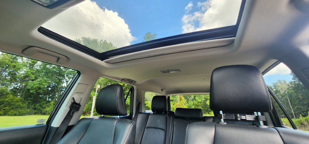 Used 2024 Toyota 4Runner Limited RWD image 17