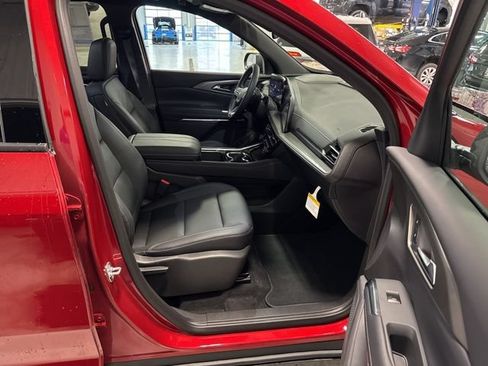 New 2026 Chevrolet Traverse LT FWD image 17