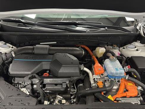 Used 2025 Hyundai Tucson Limited AWD/4WD image 26