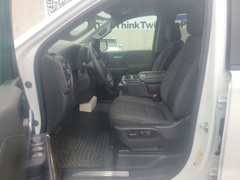 Used 2022 Chevrolet Silverado 1500 LT w/ Bed Protection Package image 11