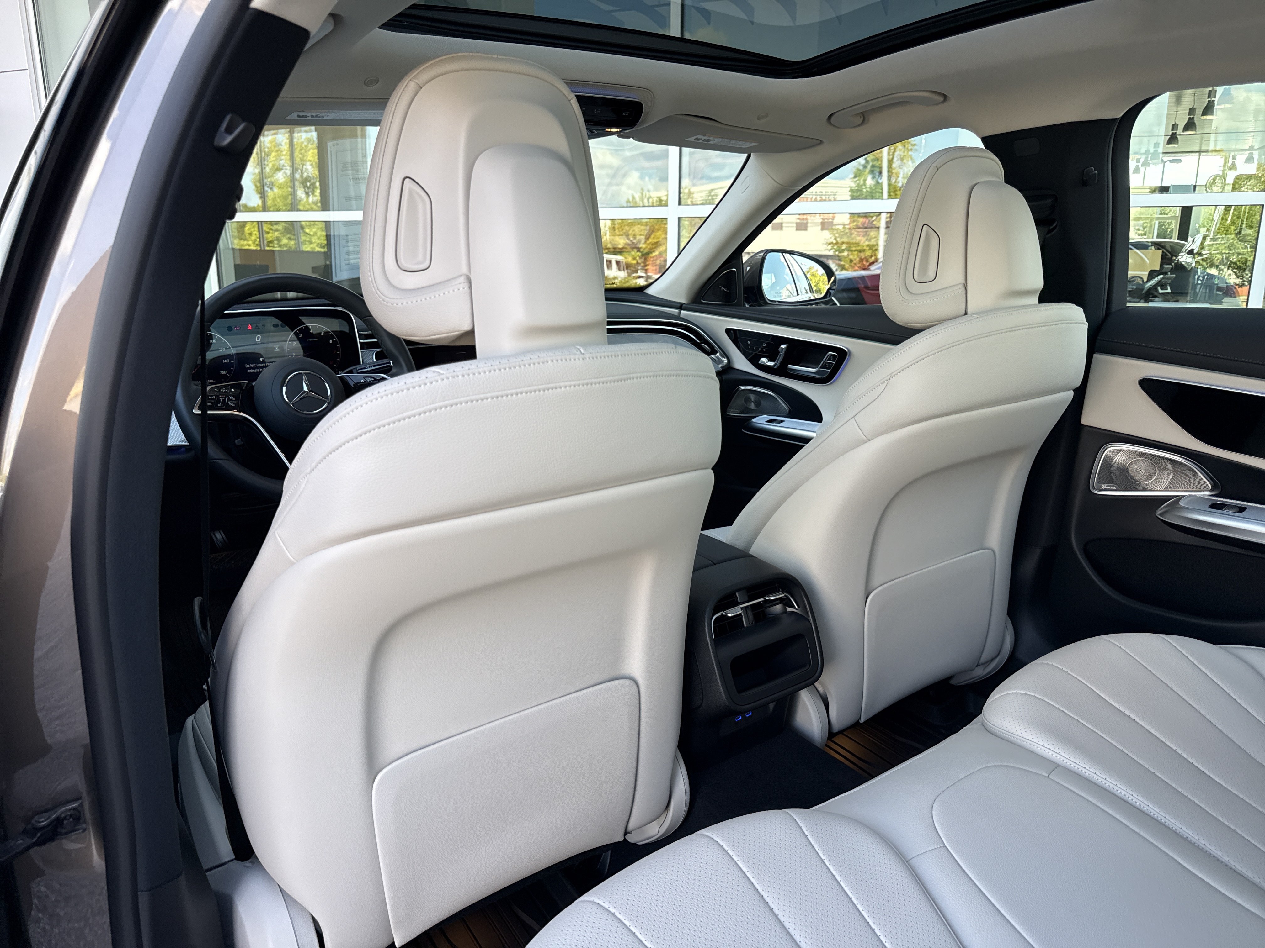 Certified 2025 Mercedes-Benz E 350 Sedan image 23