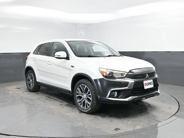 Used 2017 Mitsubishi Outlander Sport AWD image 4