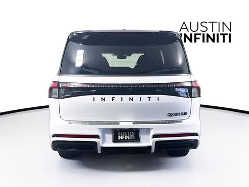 New 2026 INFINITI QX80 4WD w/ Sport Exterior Package image 6