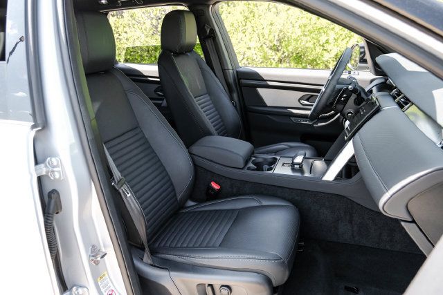 Used 2026 Land Rover Discovery Sport Landmark AWD/4WD image 44