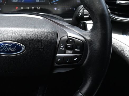 Used 2020 Ford Explorer XLT w/ Equipment Group 202A RWD image 8