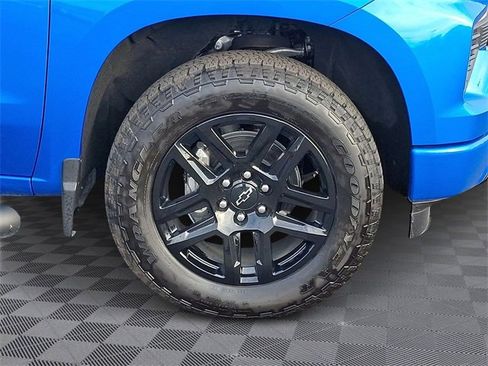 Certified 2025 Chevrolet Silverado 1500 RST image 8