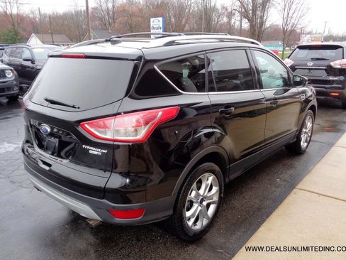Used 2016 Ford Escape Titanium image 3