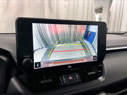 Used 2025 Toyota RAV4 XLE Premium image 19