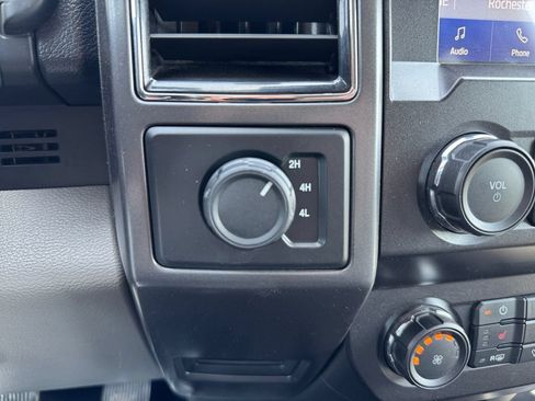 Used 2020 Ford F150 XLT w/ Equipment Group 302A Luxury AWD/4WD image 25