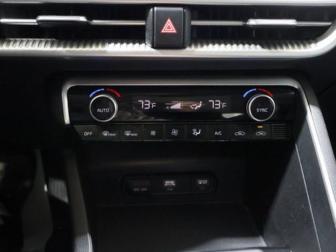 Used 2022 Kia K5 LXS image 27